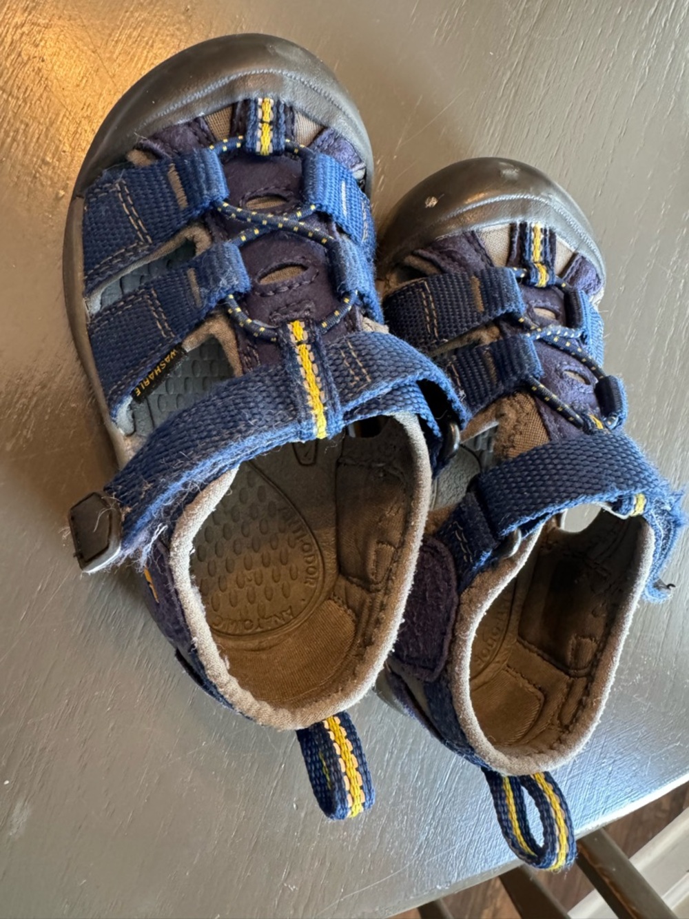 Keen Navy Blue Kids Closed-Toe Sandals with Yellow Accent - Picture 2 of 4